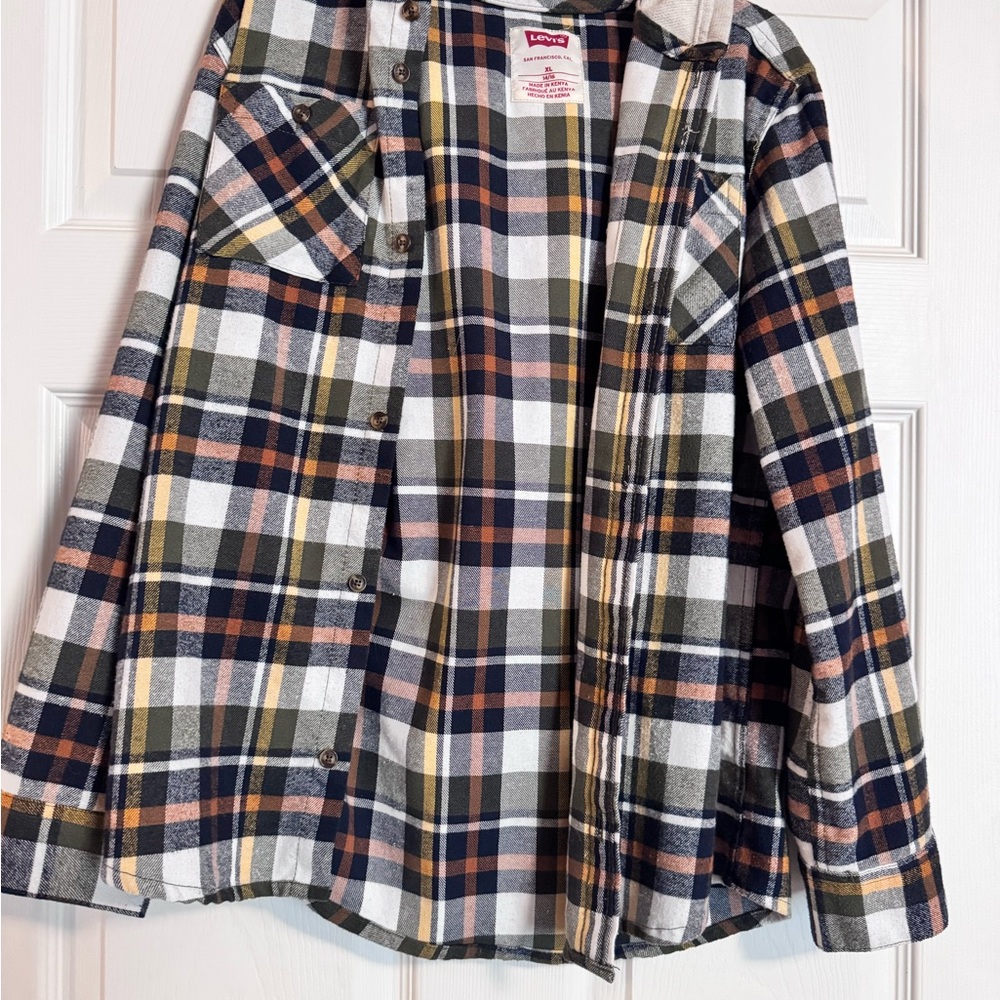 Boys 14-16 XL Levi's Multicolor Plaid Shirt with hood